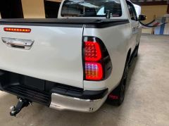 TOYOTA HILUX REVO 2016+   LED STOP SMOKE