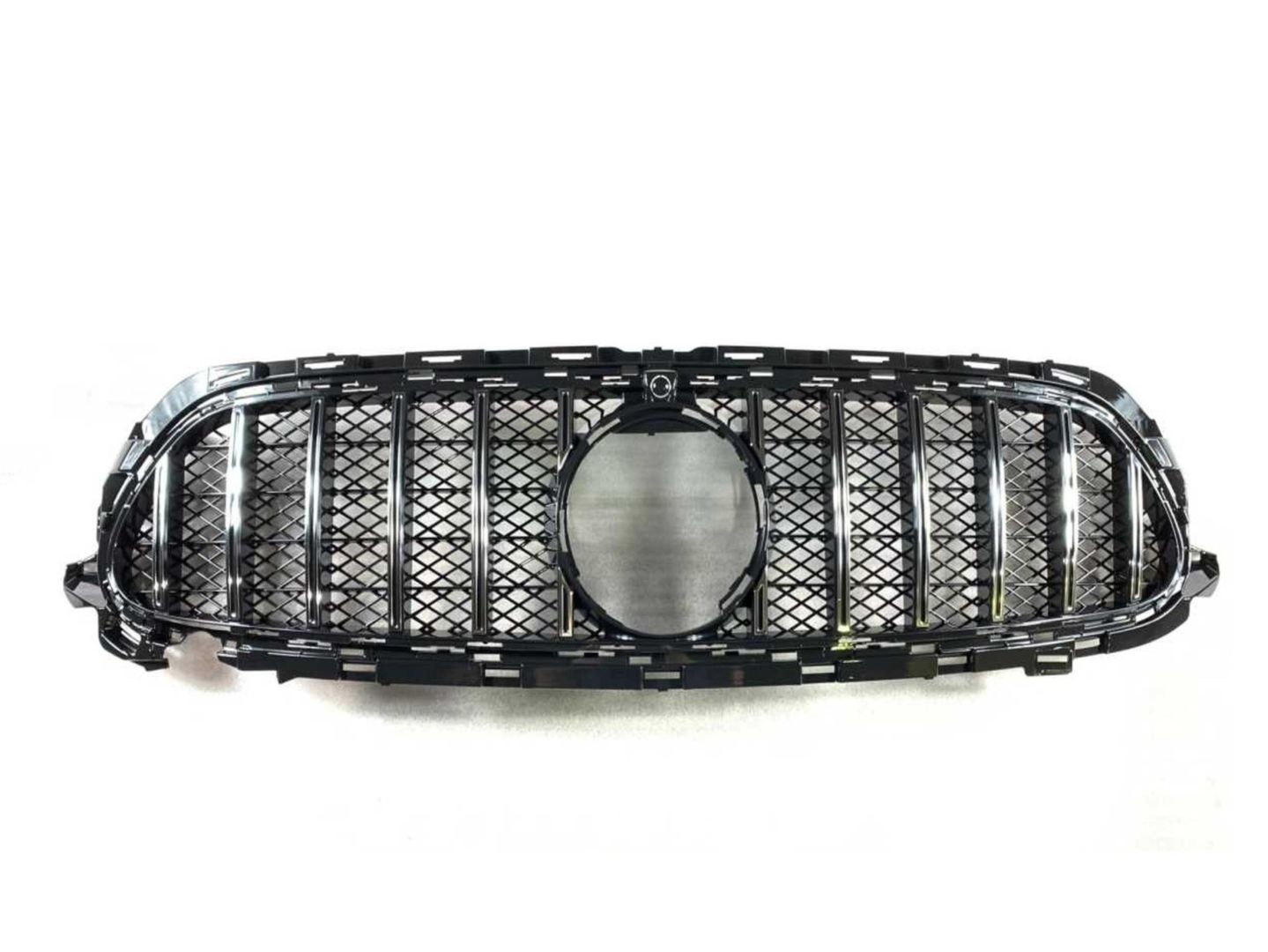 MERCEDES W213 E SERİSİ 2020+ GTR PANJUR SILVER- TELLİ VERSİYON (MESH STYLE)