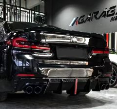 Bmw g30 arka tampon difüzörü ledli ve egzoz ucu seti 2017+ pianoblack