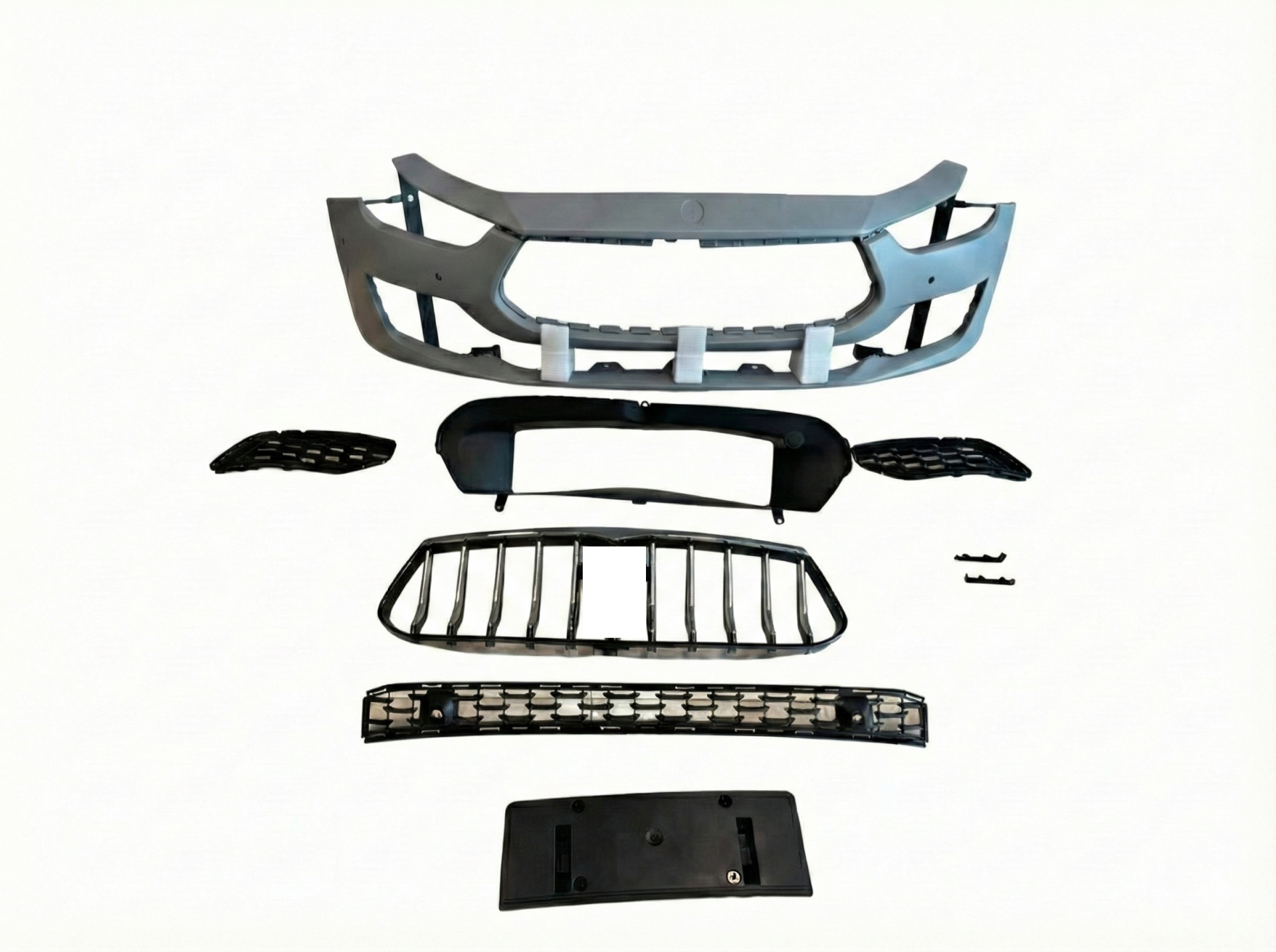 Maserati ghibli gt ön tampon ve panjur sete 2013 / 2017