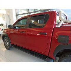 Toyota hilux kapı kolu kaplaması siyah 2016+