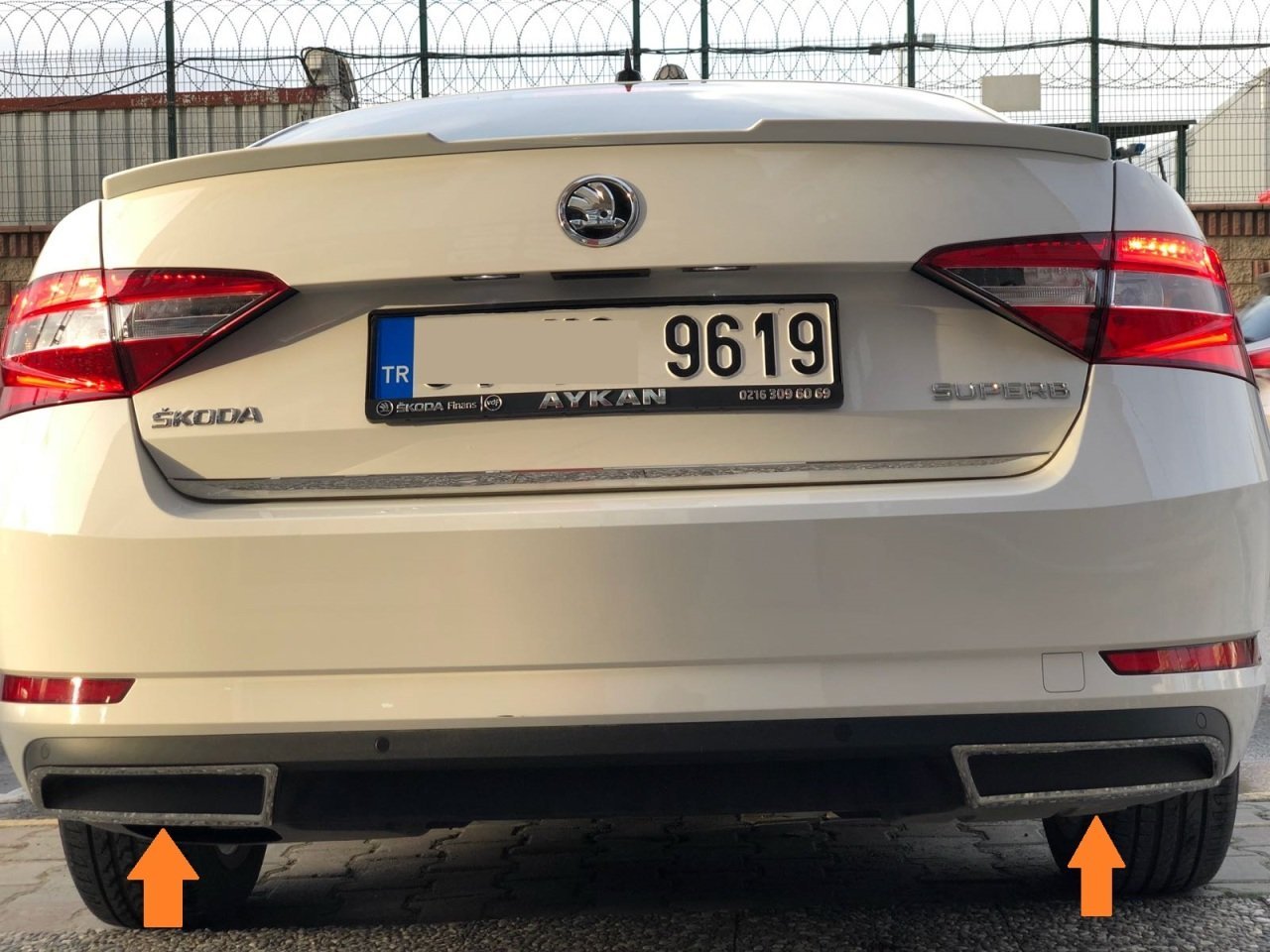 Skoda süperb tampon altı egzoz görünüm nikelajı krom 2015+