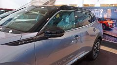 Peugeot 2008 cam çerçevesi kromu tamtur