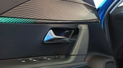 PEUGEOT 2008 IÇ KAPI AÇMA KOLU KAPLAMA - KARBON