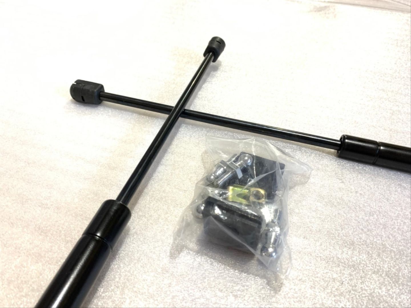 Honda crv uyumlu kaput amortisörü 2018+