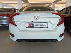 honda civic fc5 uyumlu arka tampon alt çıta parlak siyah 2016-2020