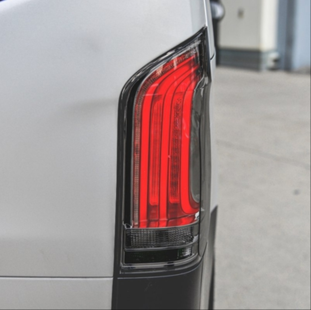 Mercedes w447 vito arka stop lambası ledli yeni tip 2015 / 2019