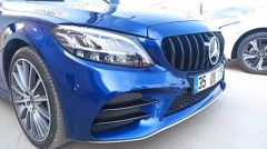 Mercedes w205 sis kaşı çıtası 4 parça siyah 2019+