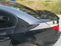 Bmw E60 bagaj üstü spoiler siyah boyalı plastik boyalı 2003 / 2009