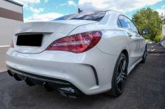 Mercedes w117 cla45 arka tampon difüzörü ve egzoz ucu seti siyah 2013 / 2015