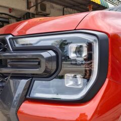 Ford ranger t9 far ve stop kaplaması 4 parça 2022+