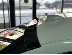 Bmw F30 cam üstü spoiler yarasa tip pianoblack 2012 / 2019