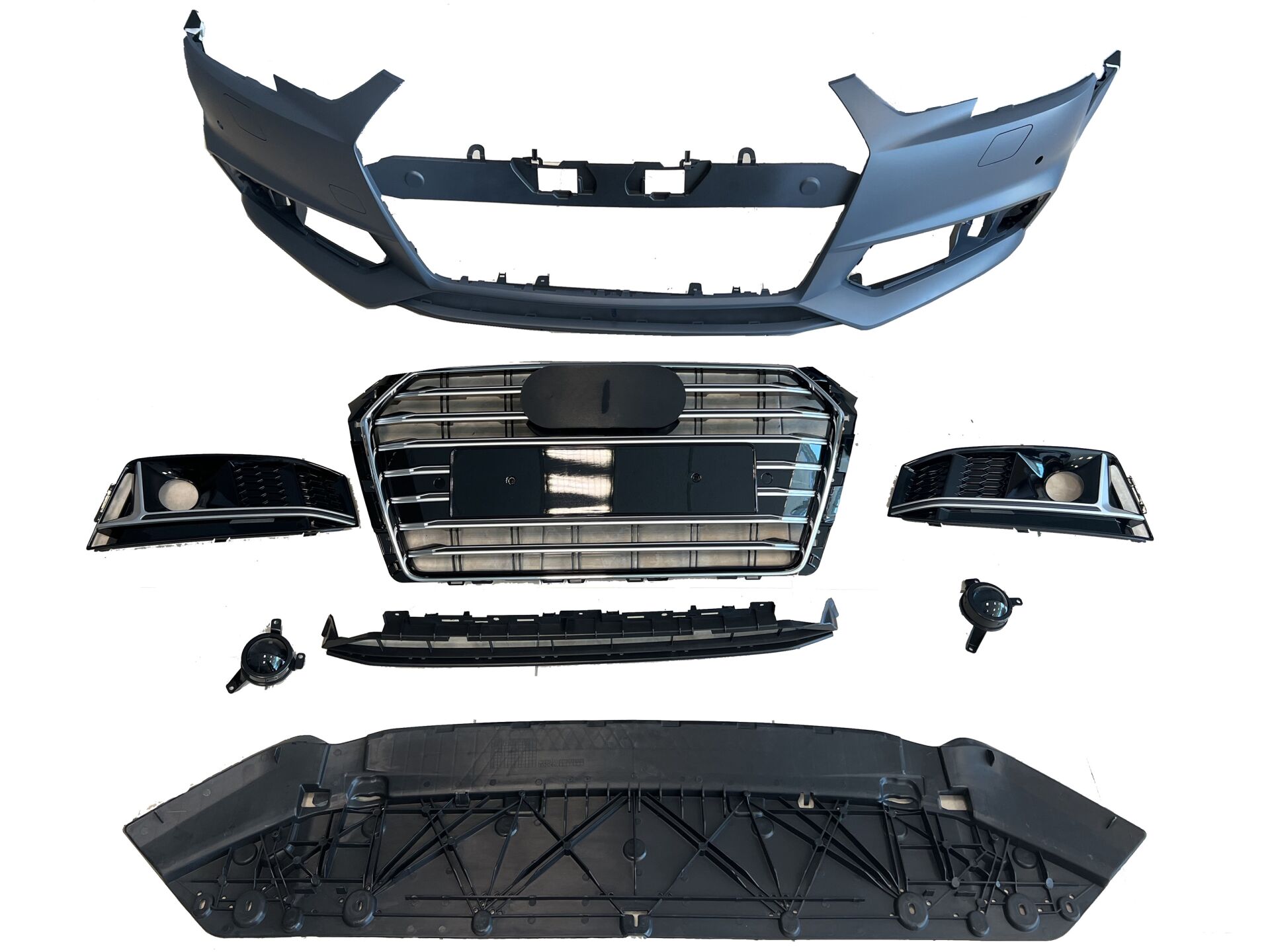 Audi a4 s4 ön tampon  ve panjur seti 2016 / 2019
