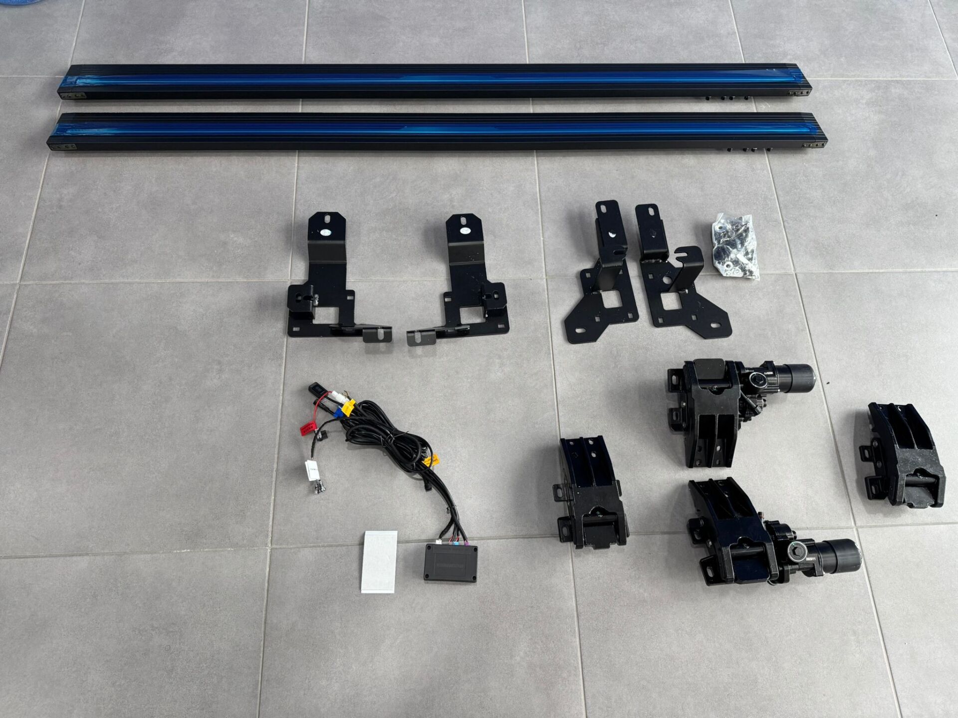 Audi q8 yan basamak koruma elektrikli katlanır 2019 / 2025