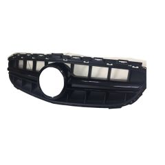 Mercedes w213 e63 ön panjur ızgara kamerasız